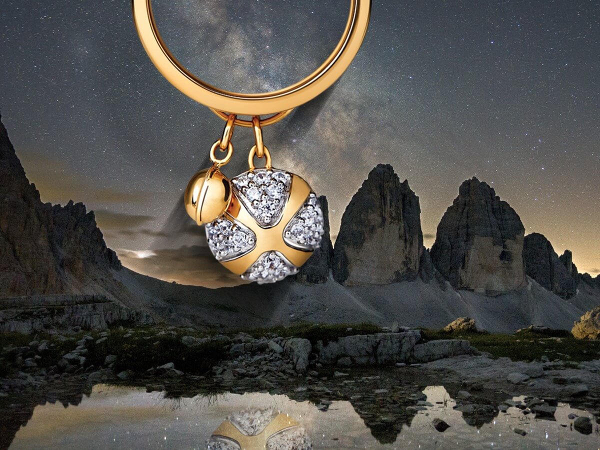 18KT Gold Rings Crafted With Designer Jewelry Appeal