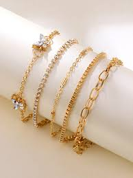 Gold Chain vs. Bangle: What Bracelet Style is Perfect for You?