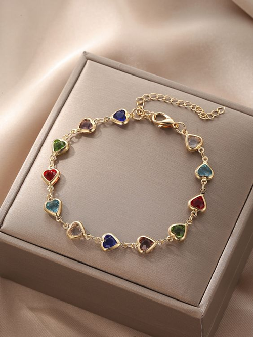 Psychology of Heart Shaped Jewellery: Why it’s Always in Fashion