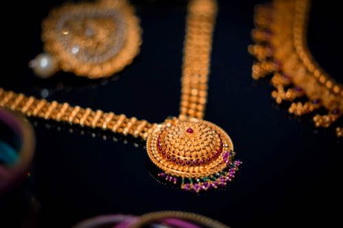 The History And Evolution Of Indian Jewellery Designs