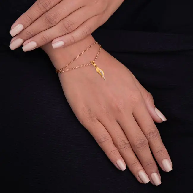 Top Christmas Jewellery Gifting Ideas to Sparkle This Holiday Season Title