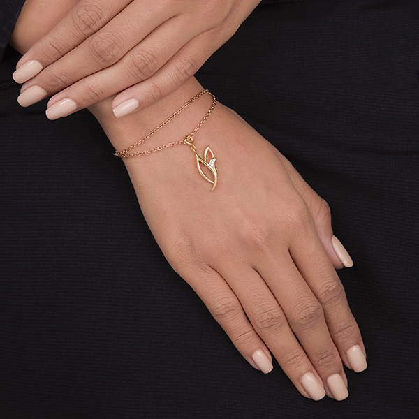 18k gold charm bracelet
