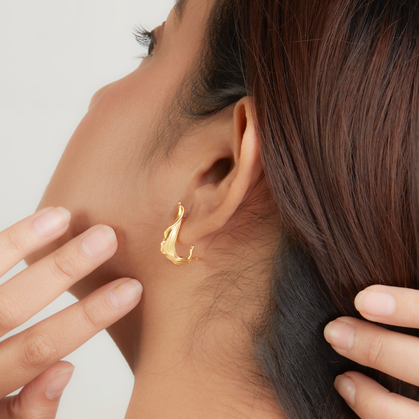 choosing-the-right-statement-earrings
